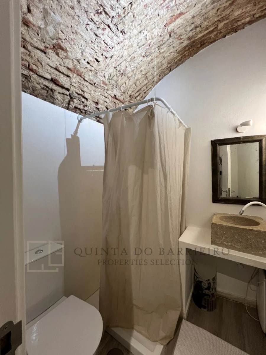 Moradia T3 para Venda em Santa Maria do Castelo e Santiago e Santa Susana Foto 65