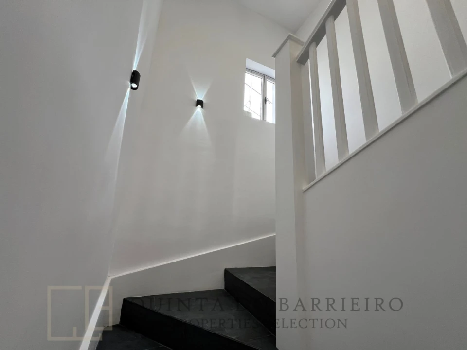 Moradia T5 para Venda em Comenda Foto 21