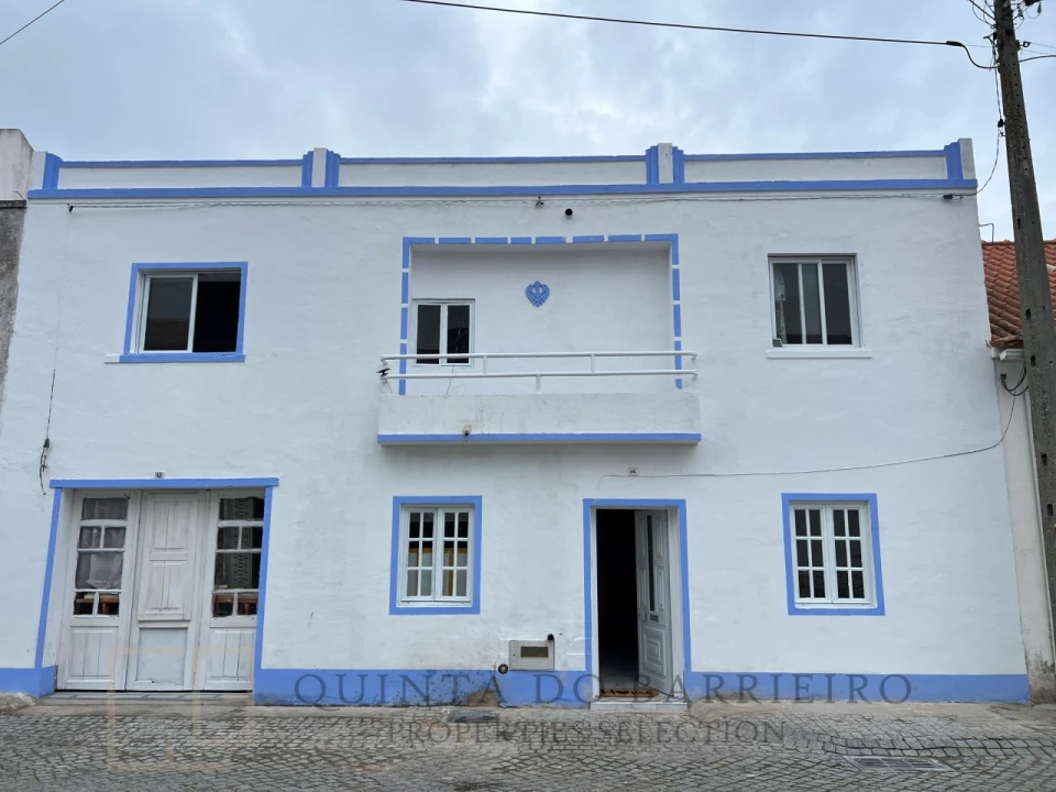 Moradia T5 para Venda em Comenda Foto 37