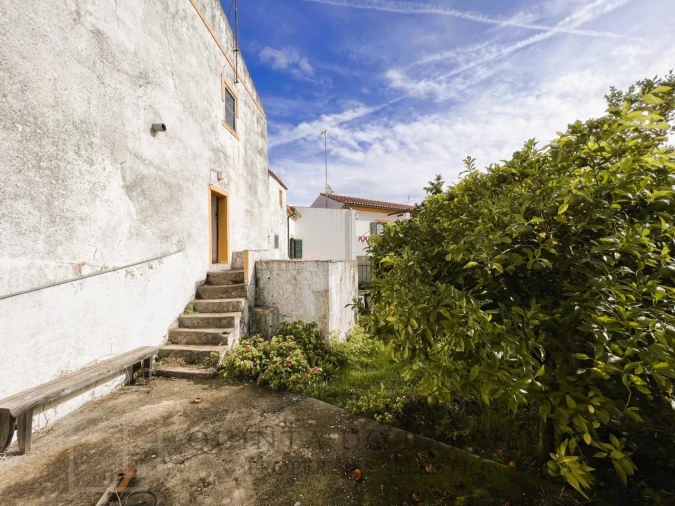 Moradia T2 para Venda em Ribeira de Nisa e Carreiras Foto 5