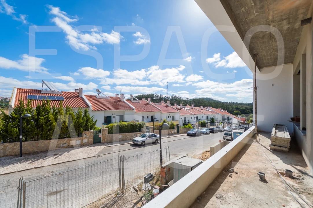 Moradia T3 para Venda em Queluz e Belas Foto 39