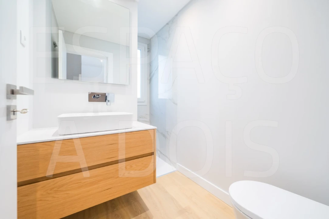 Moradia T3 para Venda em Queluz e Belas Foto 48