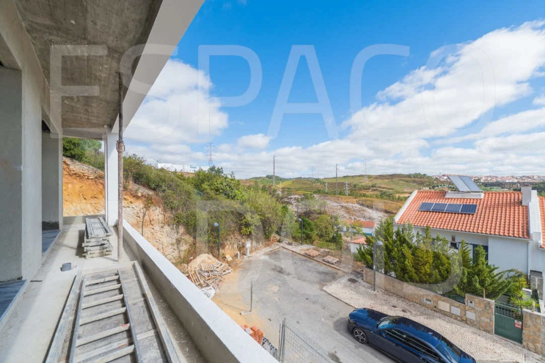 Moradia T3 para Venda em Queluz e Belas Foto 89