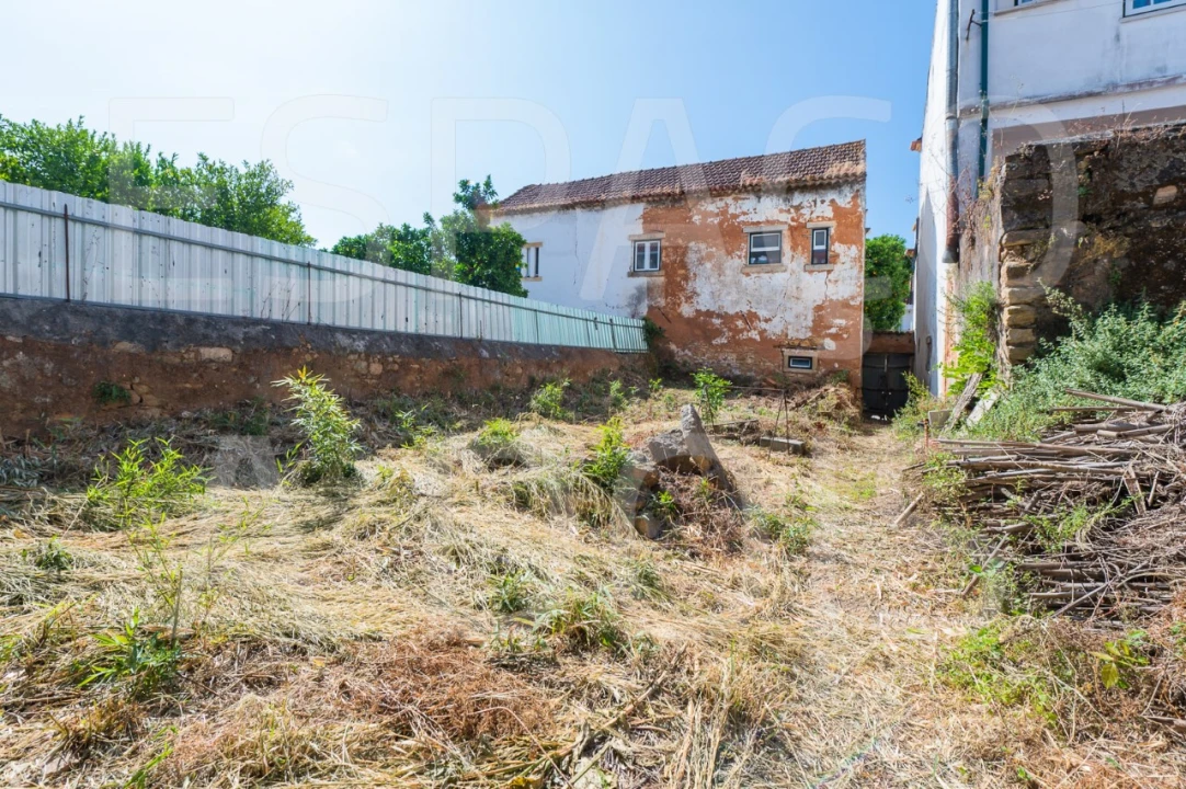 Prédio para Venda em São João Baptista e Santa Maria dos Olivais Foto 14