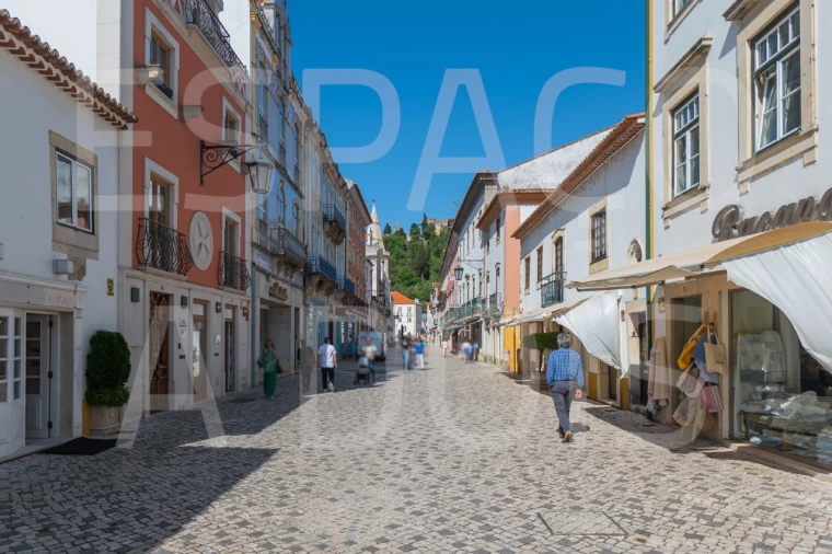 Prédio para Venda em São João Baptista e Santa Maria dos Olivais Foto 55