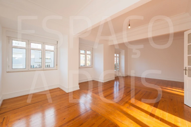 Apartamento T3 para Arrendamento em Estrela Foto 4