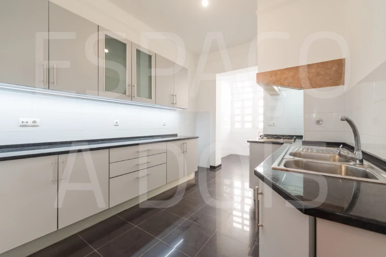 Apartamento T3 para Arrendamento em Estrela Foto 26