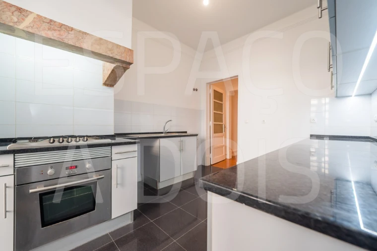 Apartamento T3 para Arrendamento em Estrela Foto 30