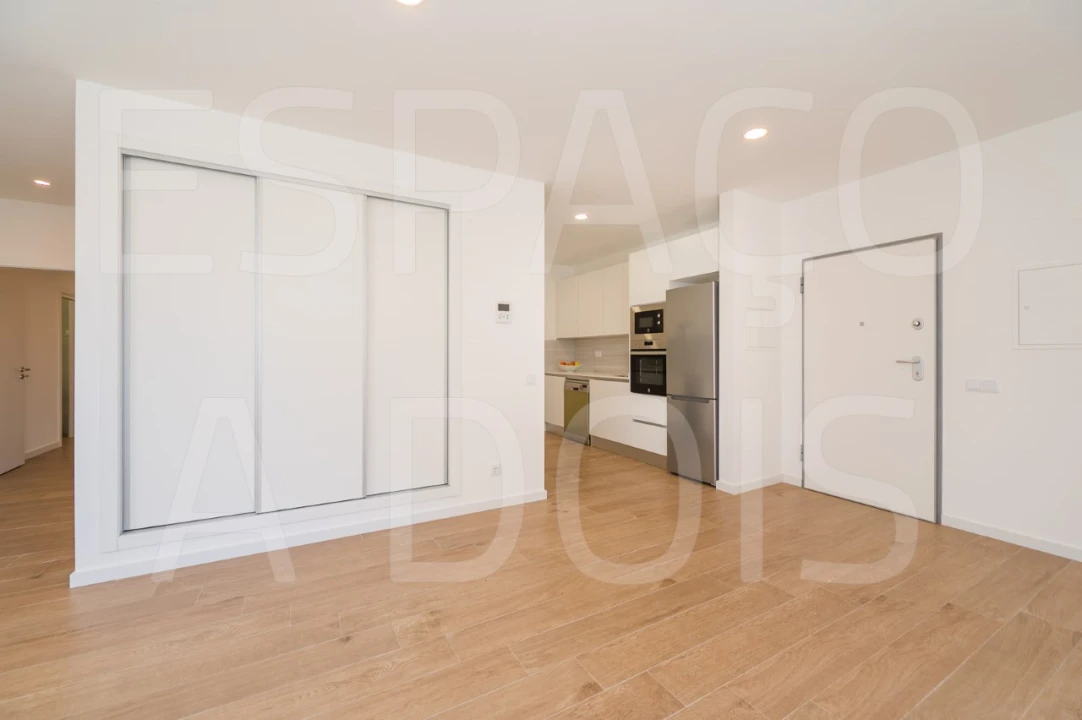 Apartamento T2 para Venda em Vila Real de Santo Antonio Foto 14