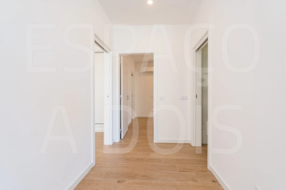 Apartamento T2 para Venda em Vila Real de Santo Antonio Foto 26