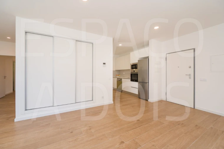 Apartamento T2 para Venda em Vila Real de Santo Antonio Foto 14