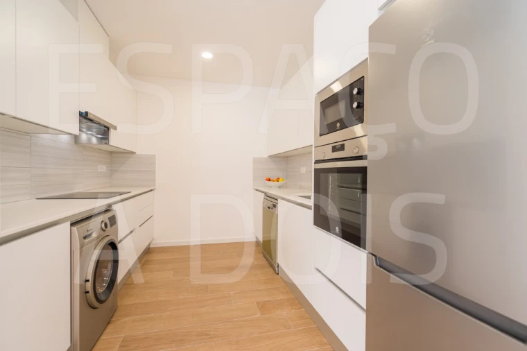 Apartamento T2 para Venda em Vila Real de Santo Antonio Foto 16