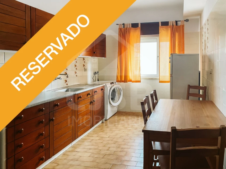 Apartamento T2 para Venda em Benavente Foto 1