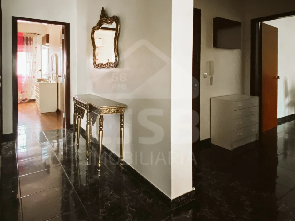 Apartamento T2 para Venda em Benavente Foto 9