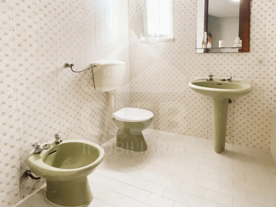 Apartamento T2 para Venda em Benavente Foto 10