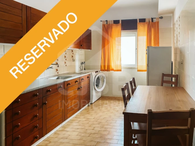 Apartamento T2 para Venda em Benavente Foto 1