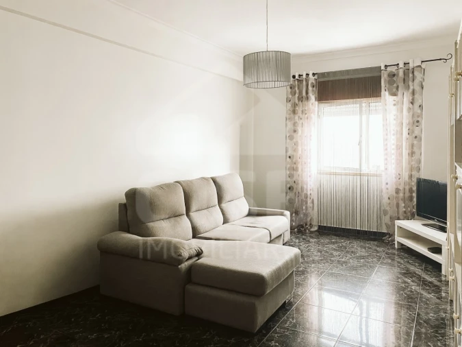 Apartamento T2 para Venda em Benavente Foto 4