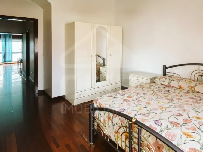 Apartamento T2 para Venda em Benavente Foto 12