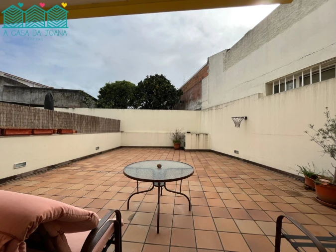 Apartamento T2 para Arrendamento em Glória e Vera Cruz Foto 13