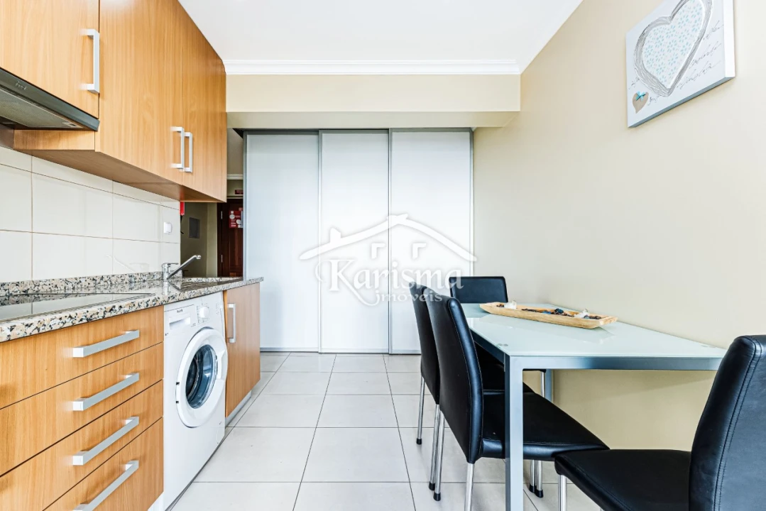 Apartamento T1 para Venda em Portimão Foto 8