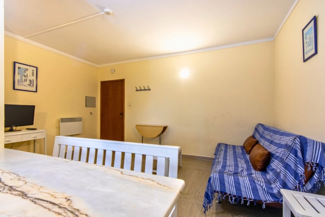 Apartamento T1 para Venda em Portimão Foto 4
