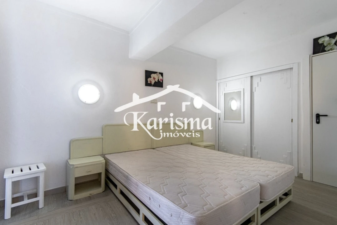 Apartamento T1 para Venda em Portimão Foto 7