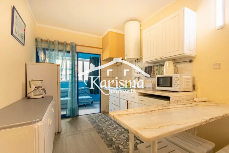 Apartamento T1 para Venda em Portimão Foto 3