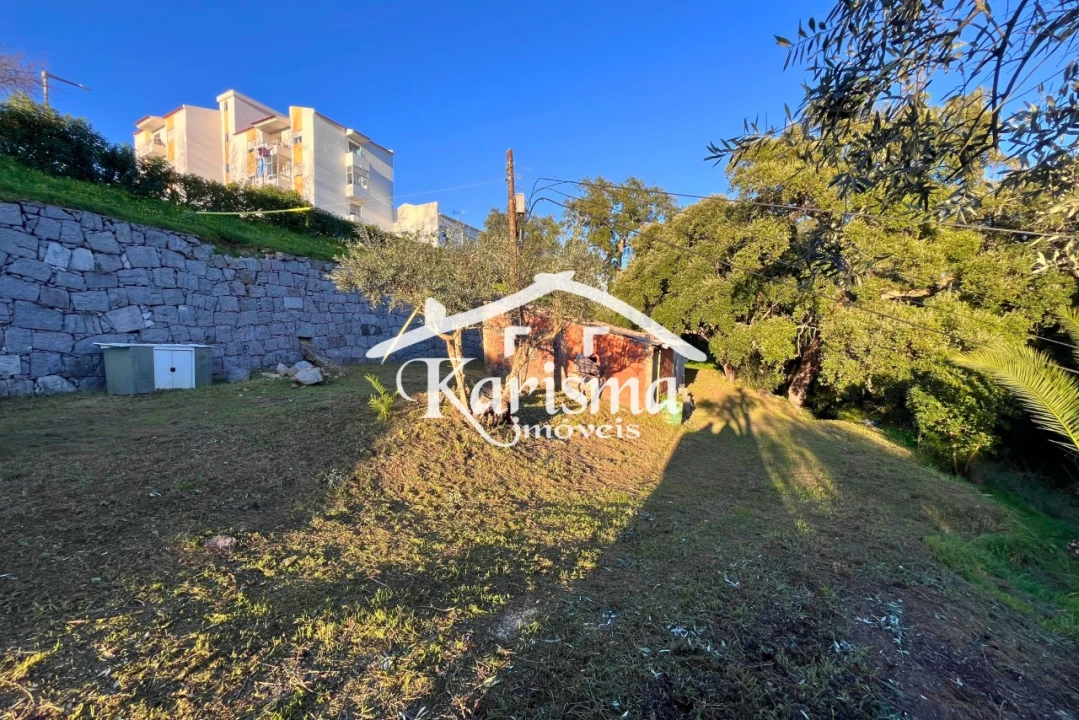 Quinta T2 para Venda em Monchique Foto 10