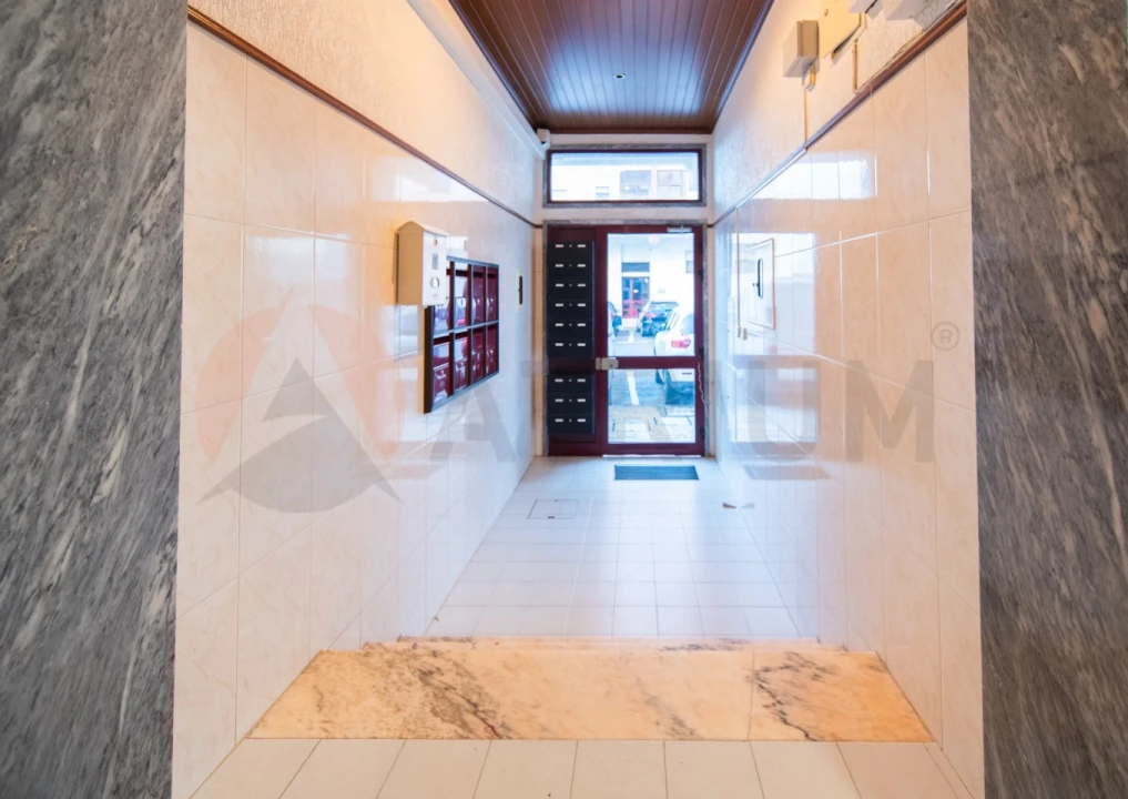 Apartamento T2 para Venda em Gambia-Pontes-Alto da Guerra Foto 16