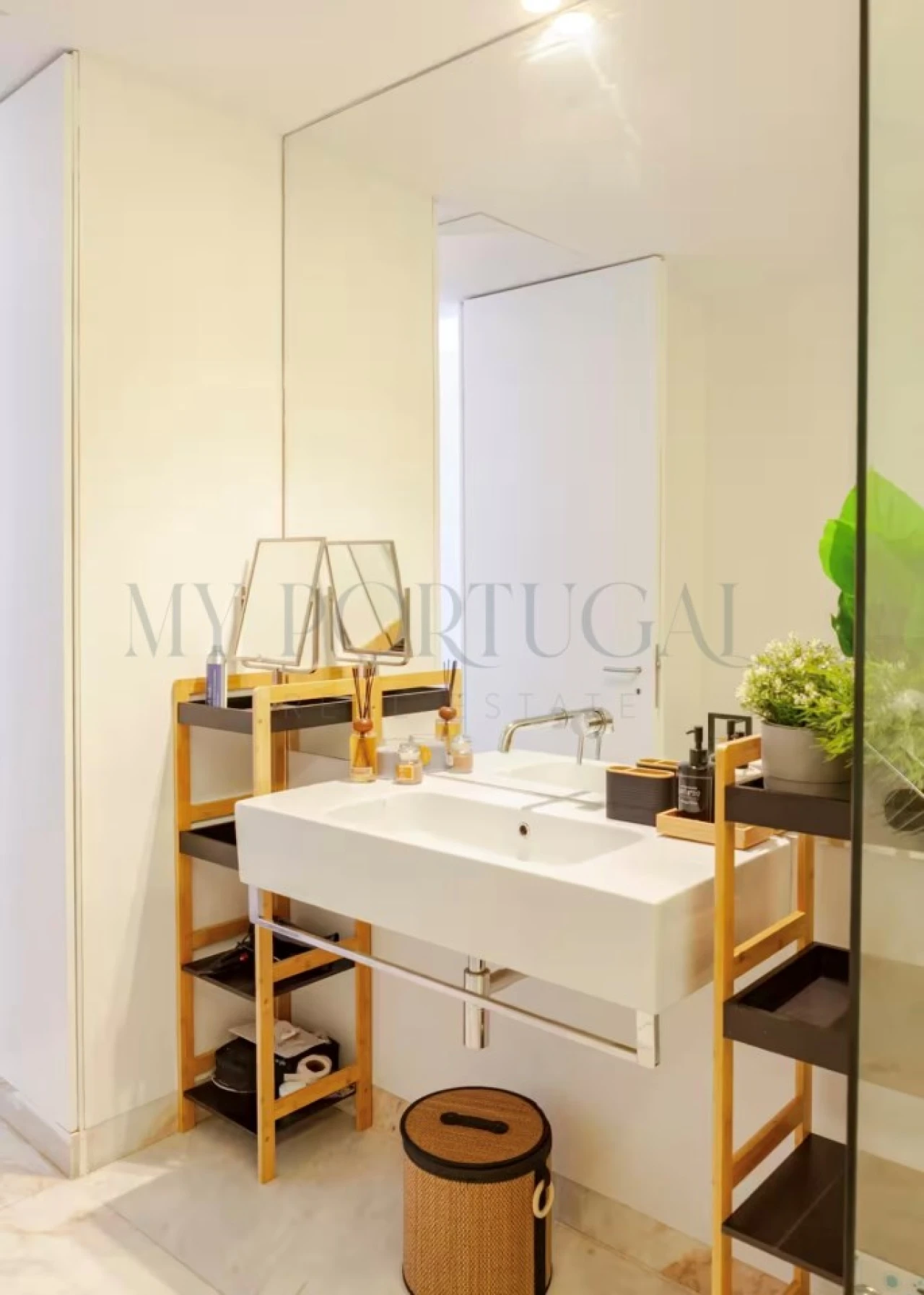 Apartamento T2 para Venda em Misericórdia Foto 23