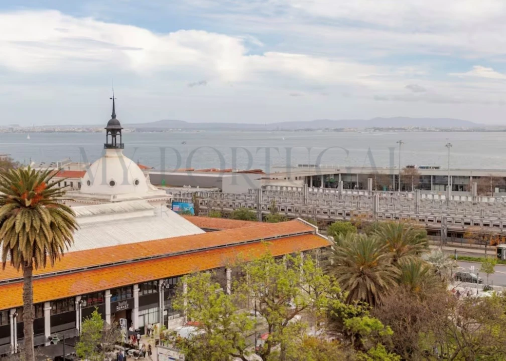 Apartamento T2 para Venda em Misericórdia Foto 30
