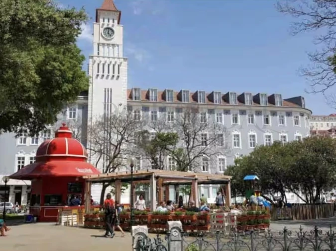 Apartamento T2 para Venda em Misericórdia Foto 5