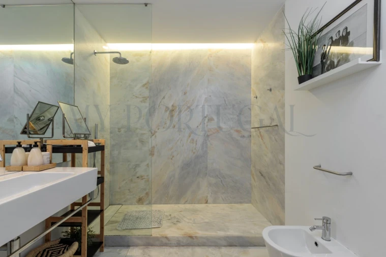 Apartamento T2 para Venda em Misericórdia Foto 35