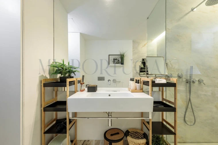 Apartamento T2 para Venda em Misericórdia Foto 36