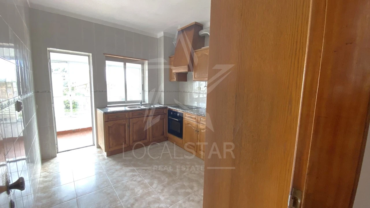 Apartamento T2 para Venda em Nossa Senhora do Pópulo, Coto e São Gregório Foto 8