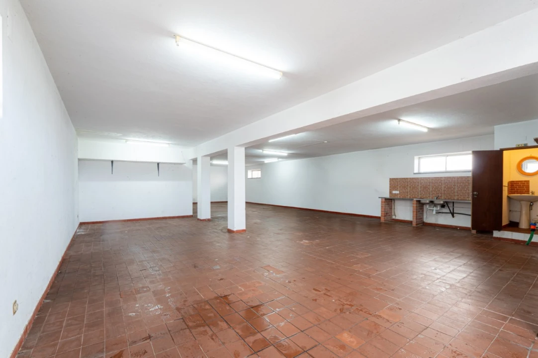 Armazém para Venda em Aljubarrota Foto 7