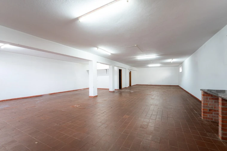 Armazém para Venda em Aljubarrota Foto 10