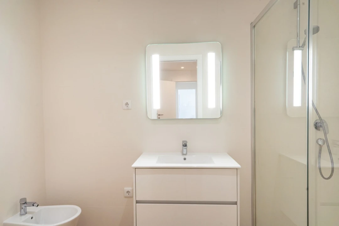 Apartamento T2 para Venda em Nazare Foto 33