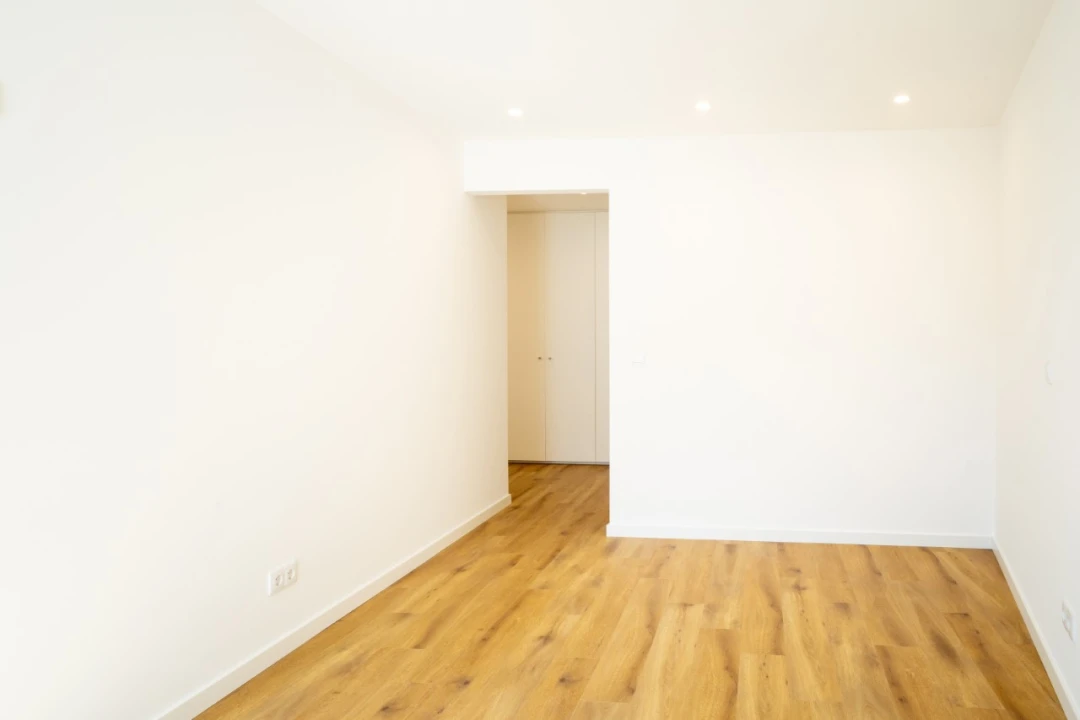 Apartamento T2 para Venda em Nazare Foto 28