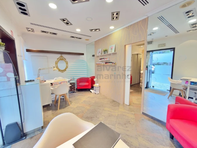 Loja para Arrendamento em Avenidas Novas Foto 2