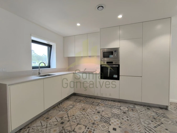 Moradia T3 para Venda em Fontão Foto 1