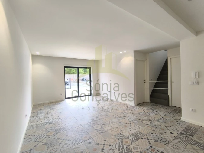 Moradia T3 para Venda em Fontão Foto 4