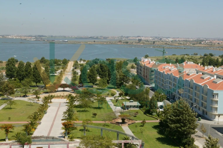 Apartamento T3 para Venda em Baixa da Banheira e Vale da Amoreira Foto 37