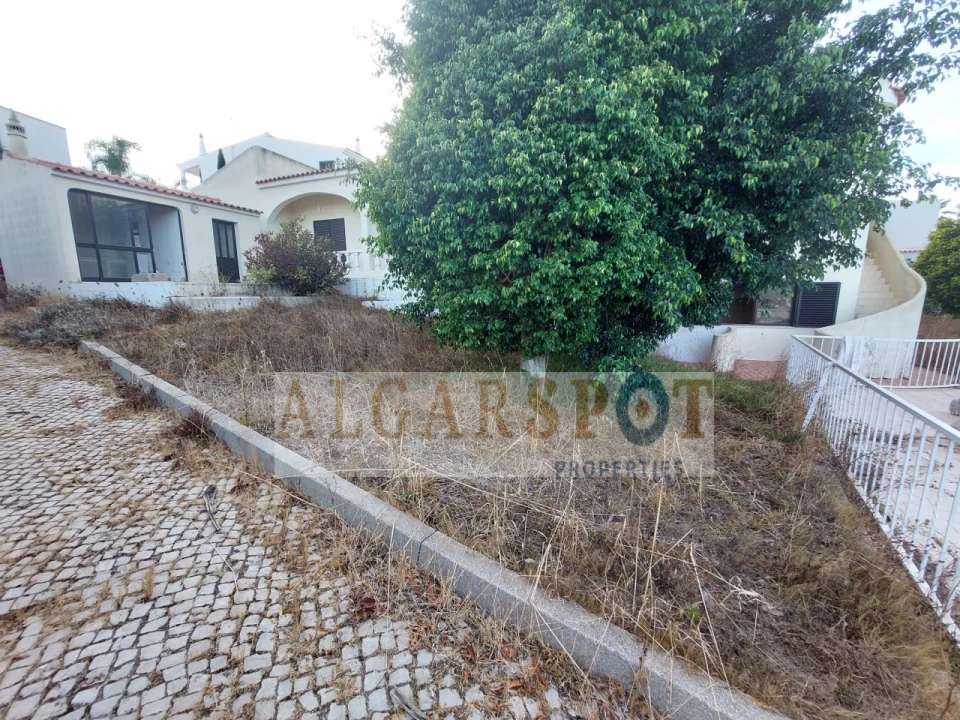 Moradia T5 para Venda em Almancil Foto 8