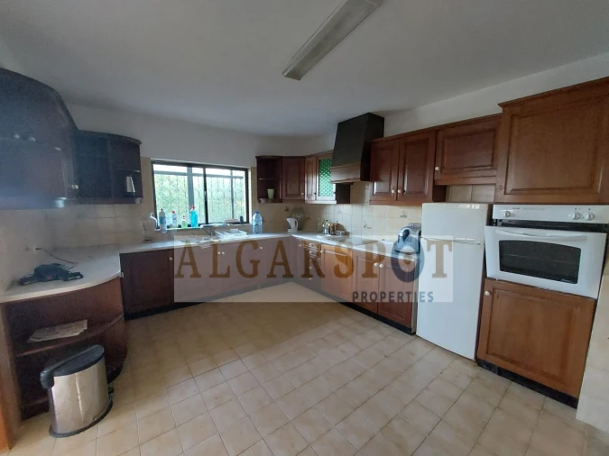 Moradia T5 para Venda em Almancil Foto 13