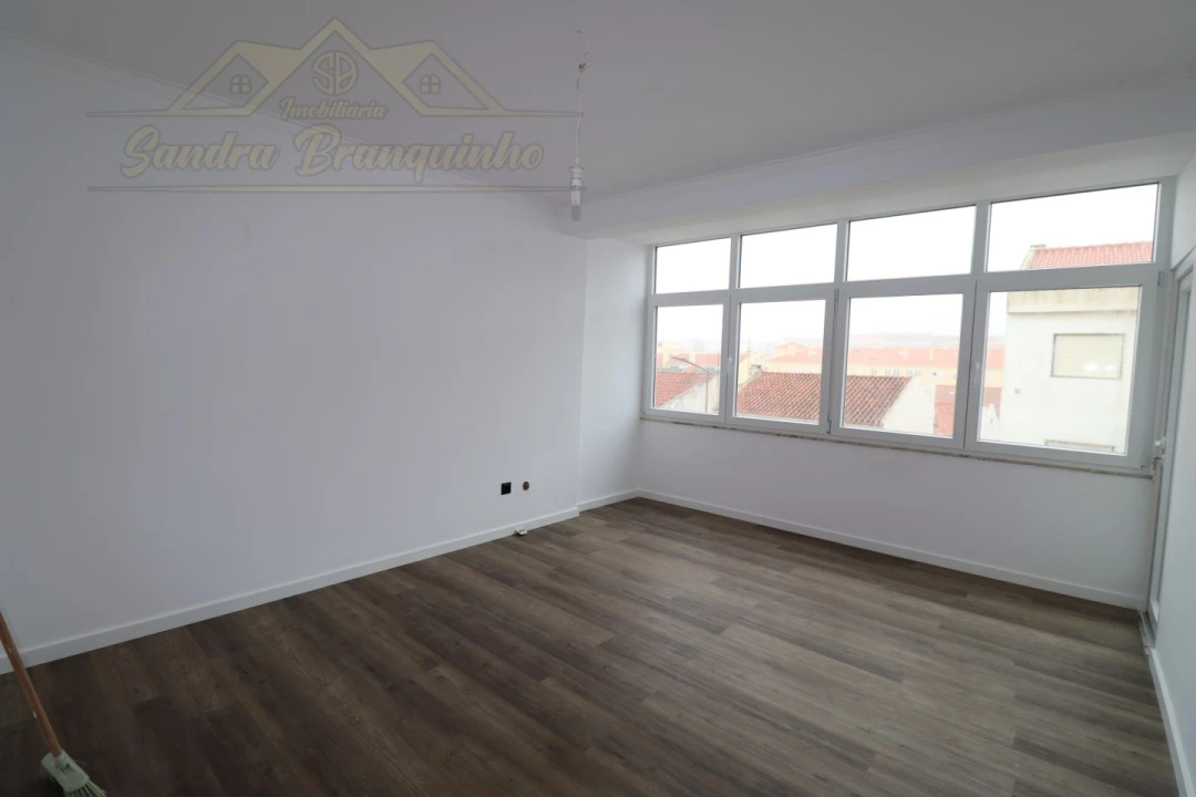 Apartamento T2 para Venda em Silveira Foto 13