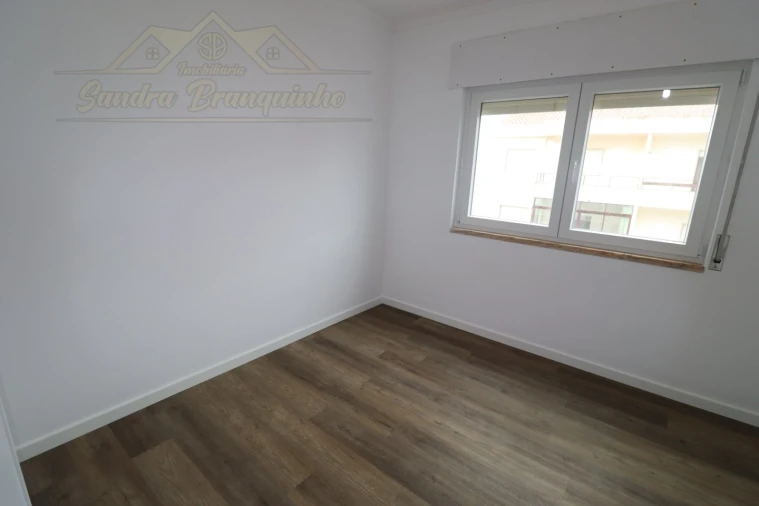 Apartamento T2 para Venda em Silveira Foto 2