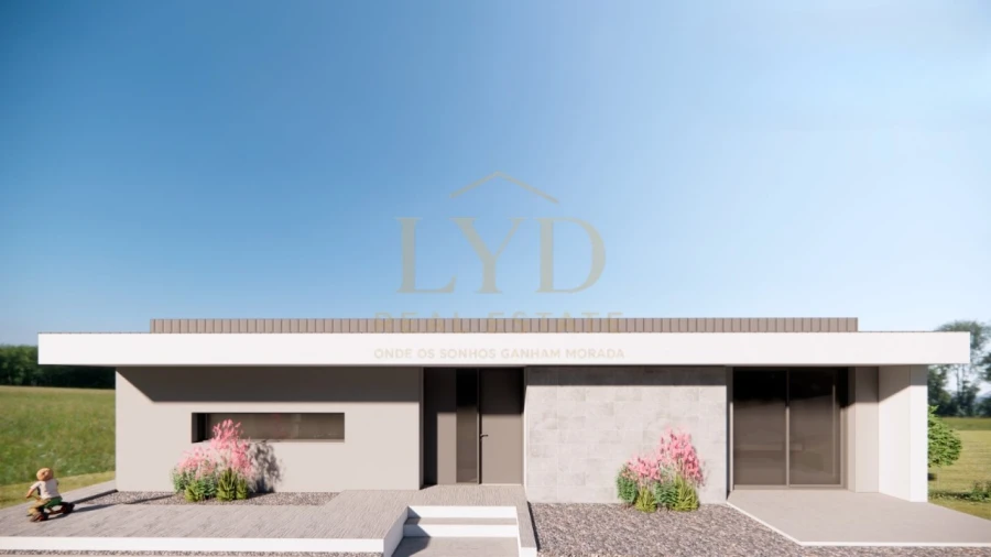 Moradia T3 para Venda em Vila Boa do Bispo Foto 12