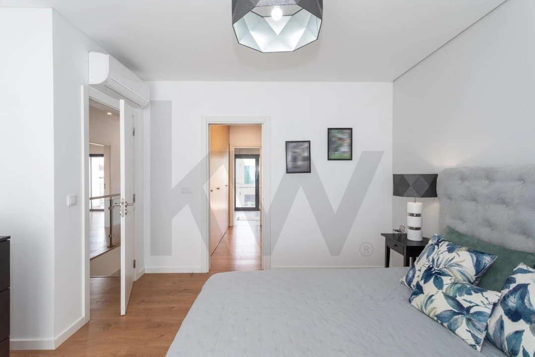 Moradia T3 para Venda em Santa Iria de Azoia, São João da Talha e Bobadela Foto 30