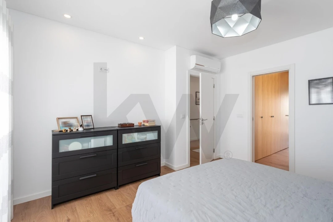 Moradia T3 para Venda em Santa Iria de Azoia, São João da Talha e Bobadela Foto 31